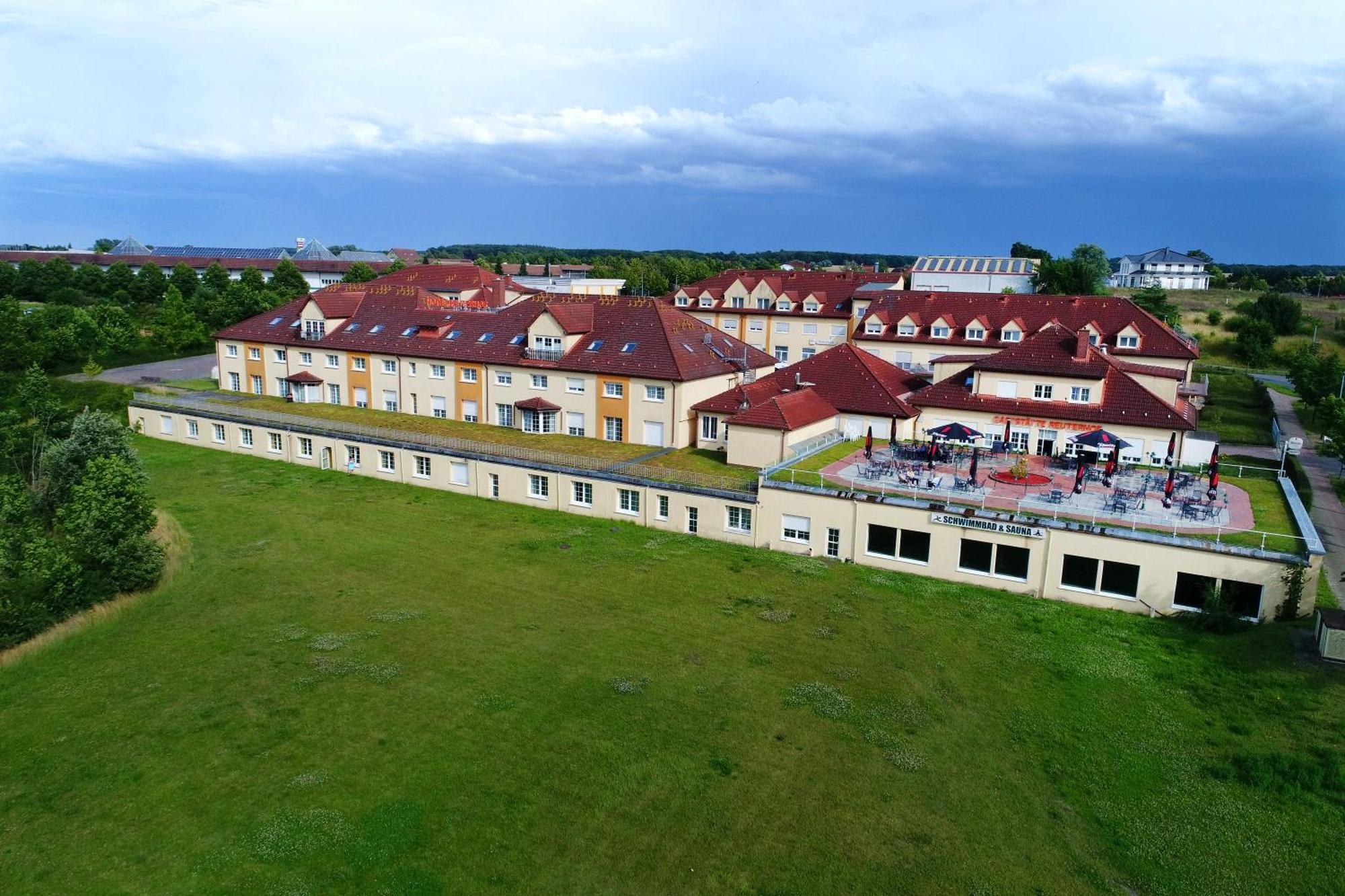 Hotel Reuterhof Reuterstadt Stavenhagen Dış mekan fotoğraf