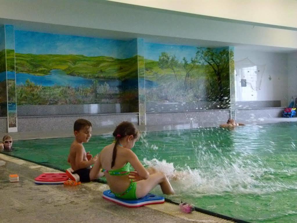 Hotel Reuterhof Reuterstadt Stavenhagen Dış mekan fotoğraf